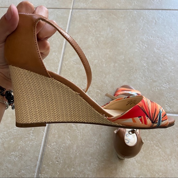 Wedges - Picture 3 of 5